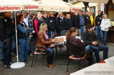 2 freie Plätze.jpg