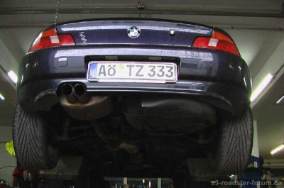Wiesmann-Edelstahlpuff.jpg