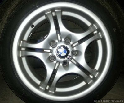 Styling 68 hinten rechts.jpg