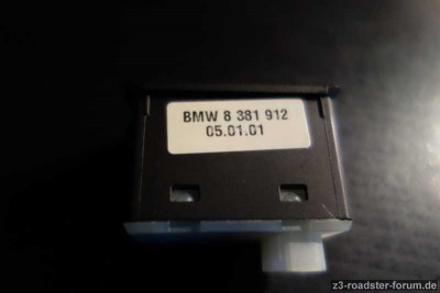 Nummer Schalter Heckscheibenheizung_FL_kleiner Stecker.jpg