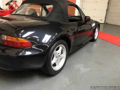 bmw z3-1.jpg