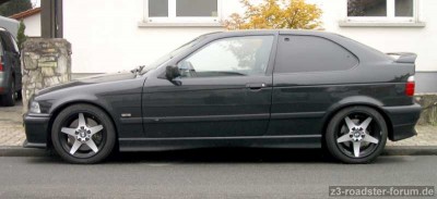E36 328 Compact 006 barb.JPG