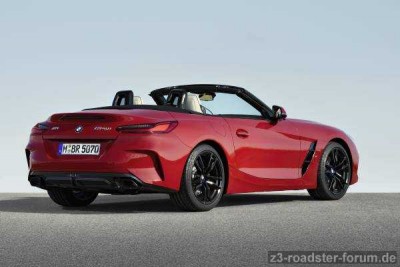 P90317994-the-new-bmw-z4-roadster-08-2018-600px.jpg