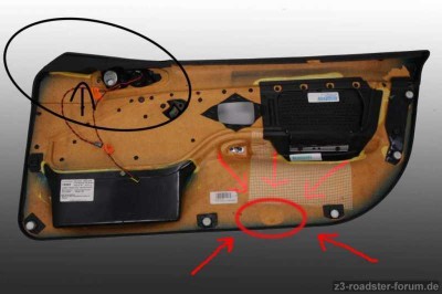 Turen-Z3-BMW-Turverkleidung-Verkleidung-Tur-LEDER-schwar.jpg