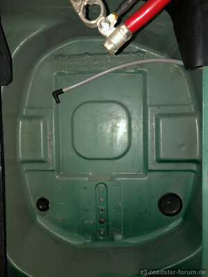 Batteriekasten Z3 roadster .JPG