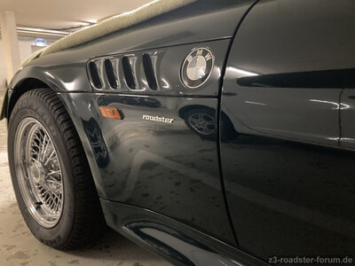 Roadster-Schriftzug_I.jpg