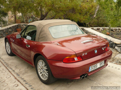 y4 001.jpg