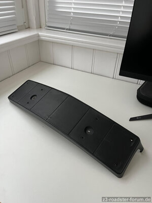 Nummernschildhalter vorn neu Bild 2.jpeg