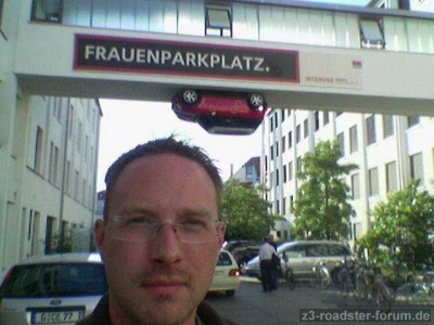 Frauenparkplatz.jpg