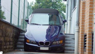 z3_081502_003.jpg