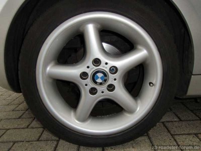 3 Hinten rechts.JPG