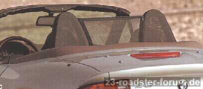 z3windscreenrollhoops.jpg