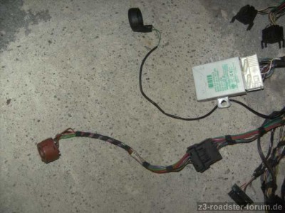 Kabelbaum EWS Antenne Zündschlossteil.jpg