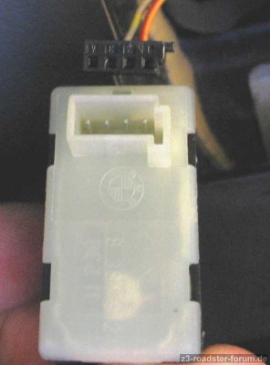 BMW Z3 Heckscheibenheizung Schalter.JPG