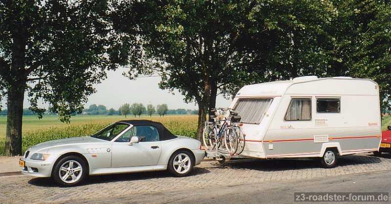 Z3 mit Wohnwagen