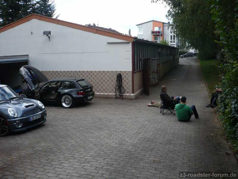 So wird an den Autos in der Freizeit geschraubt.... ! :-)