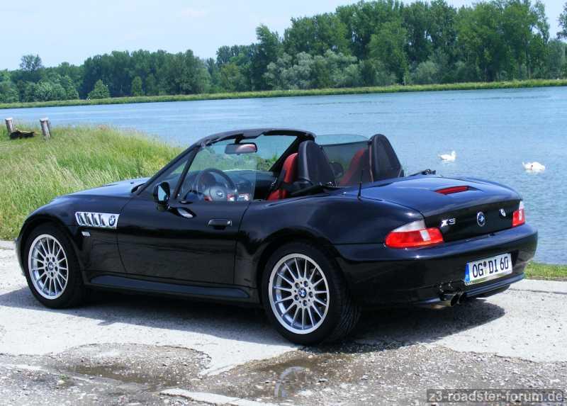 Black Z in der Schußlinie am Rhein