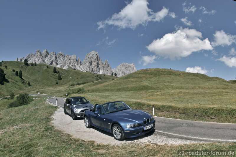 Z3 und Mini S auf Pässetour in den Dolomiten