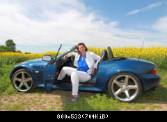 Zetti im Rapsfeld - Mai 2014