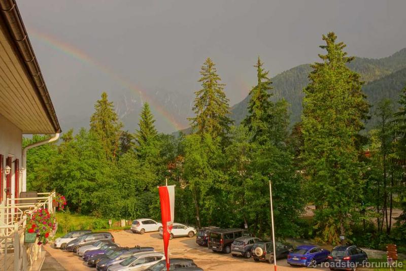 Regenbogen Dolomiten