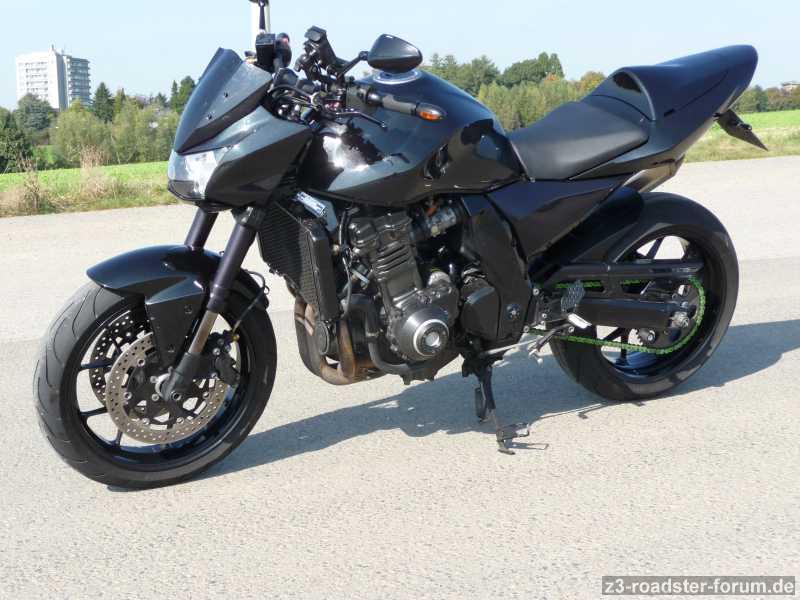 z1000
