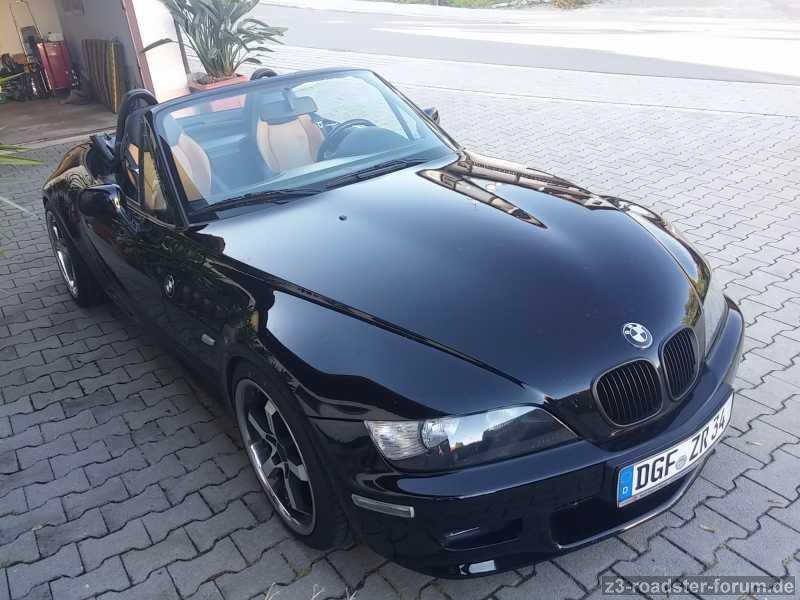 Noch mit alten Spiegeln und Kiemen