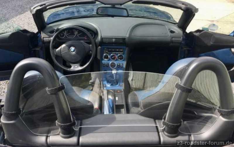 Holger BMW Z3 2.2i Topasblau