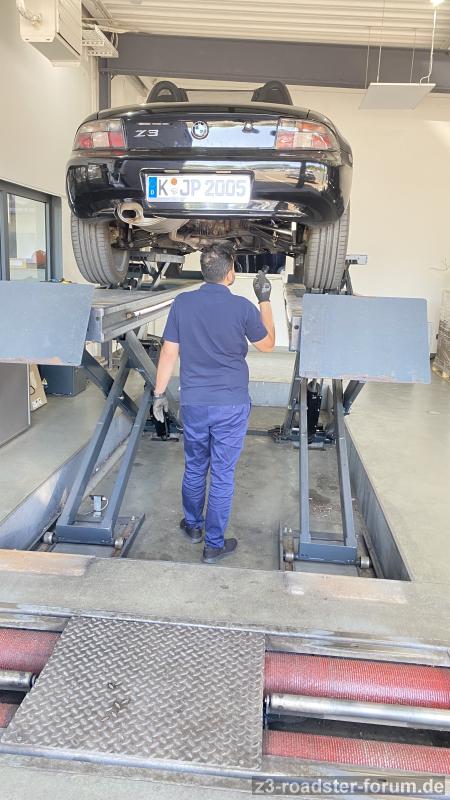 TÜV 2025