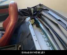 Vor dem Überrollbügel