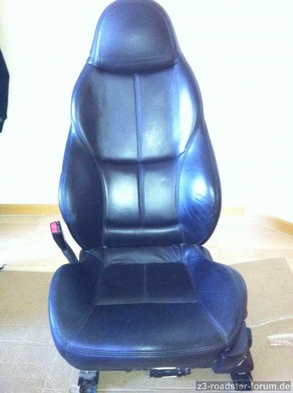 Z3 Fahrersitz in Schwarz zu verkaufen