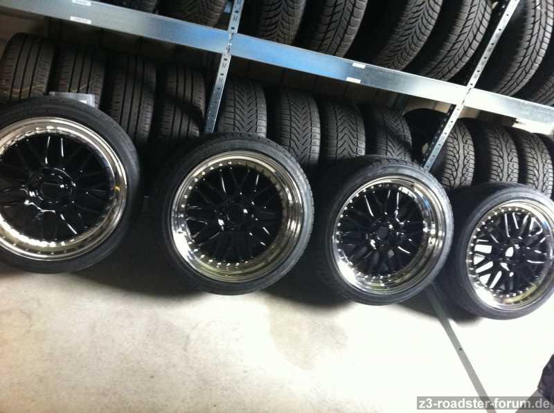 Rial Daytonas Schwarz