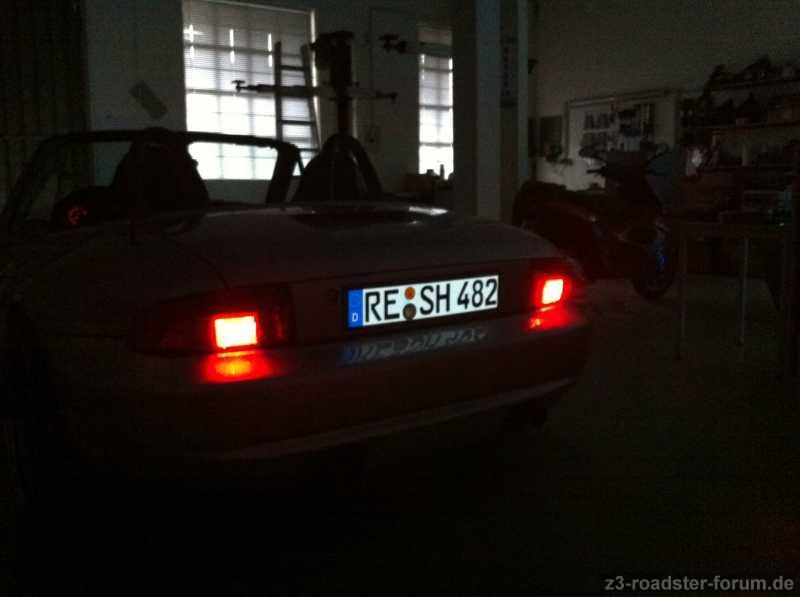 Selbstleuchtendes Nummernschild