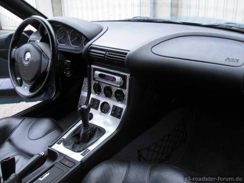 Innen: mit Sport Edition Alu Blenden