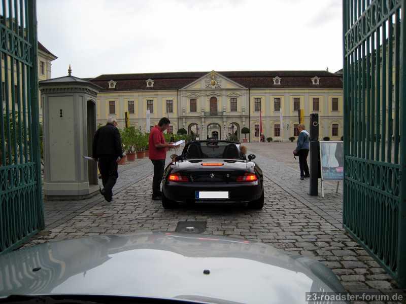 Toni bei der Begrüßung