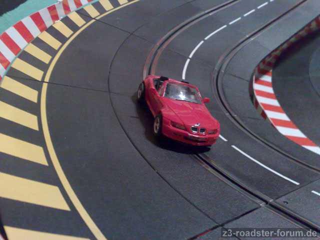 Z3 Slotcar in Action 1