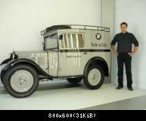 Ich im BMW Museum
