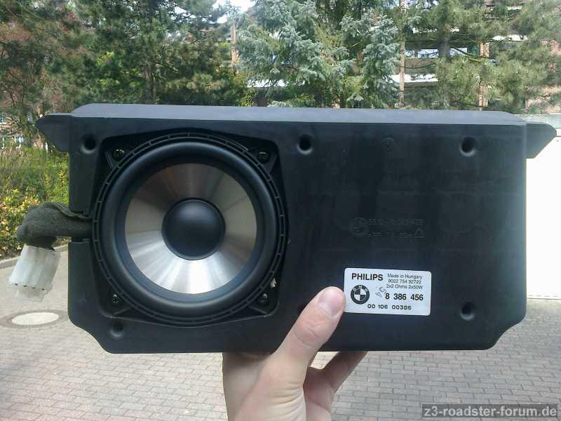 Subwoofer hinten