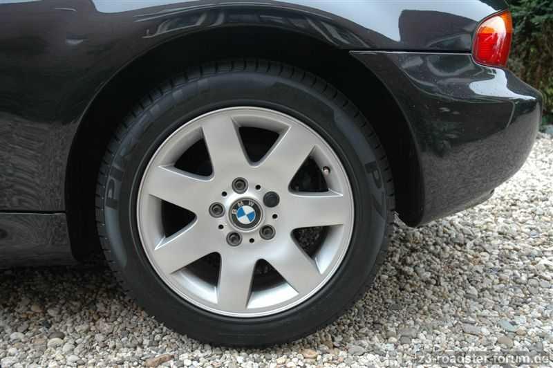 Style 45 mit Pirelli P7