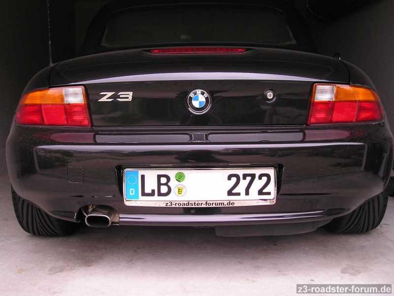 Kennzeichenrahmen im "Chrome-Look" (3)