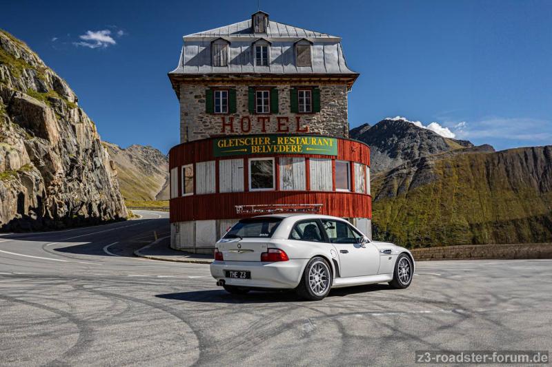 Auf den Spuren von „007“ am Furkapass